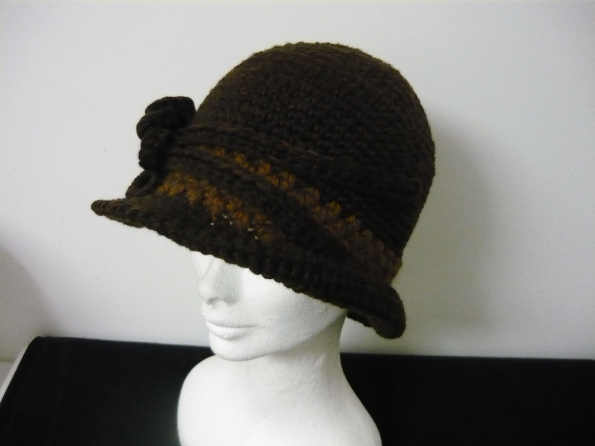 Cloche donna fatto a mano - lana merinos.