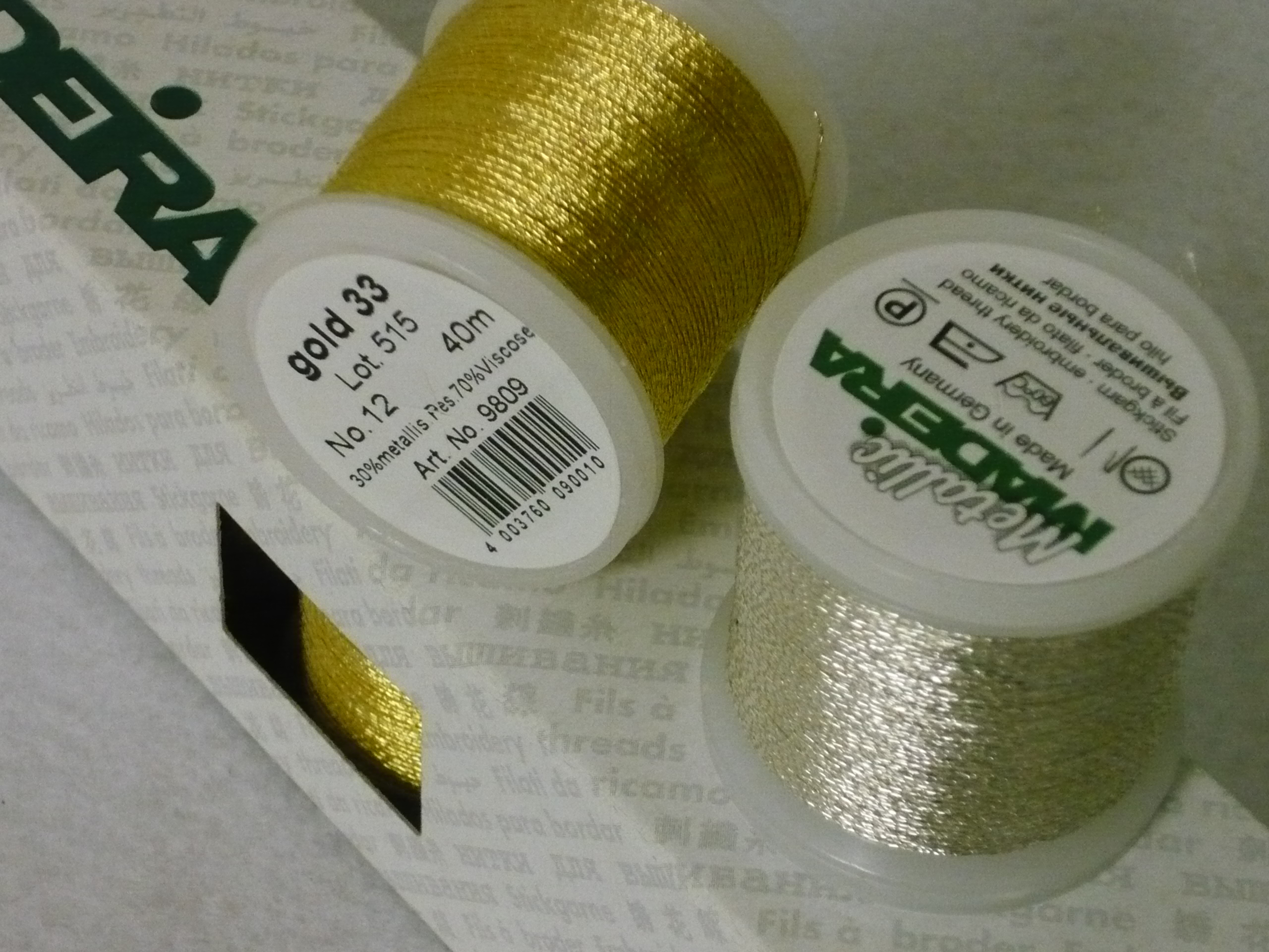 Filo da ricamo  Metallic Madeira SILVER - immagine 3