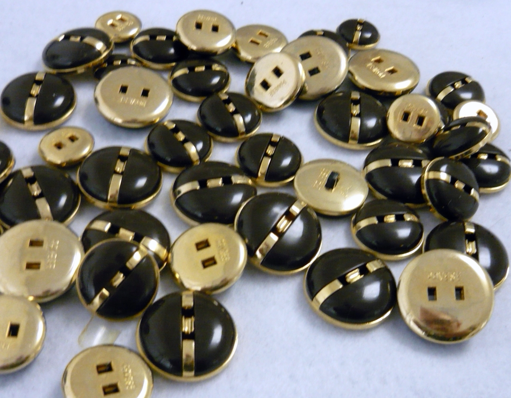 Bottone vintage anni 70 Stefano Secondo Pavese - immagine 6