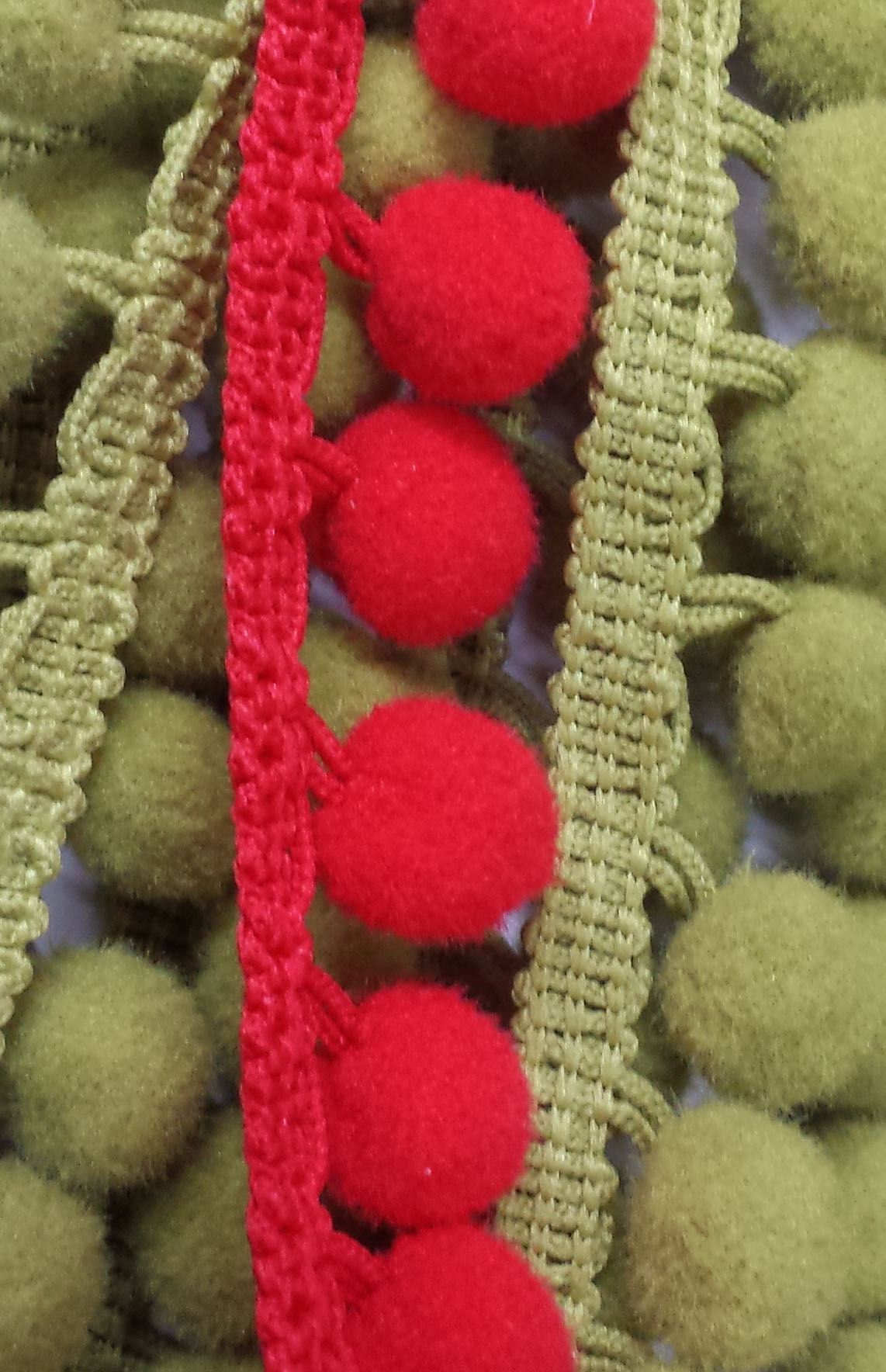 Passamaneria bordo con palline - immagine 4