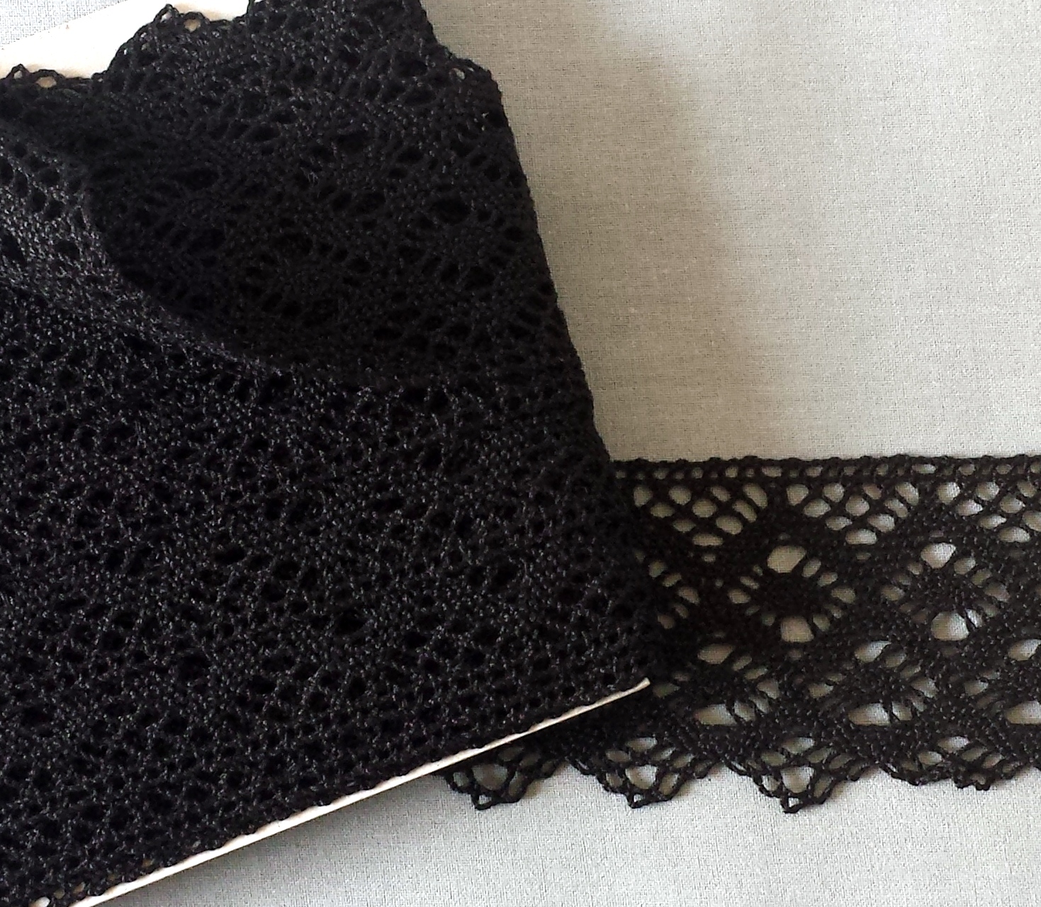 Pizzo  nero mm. 60 (100% cotone )