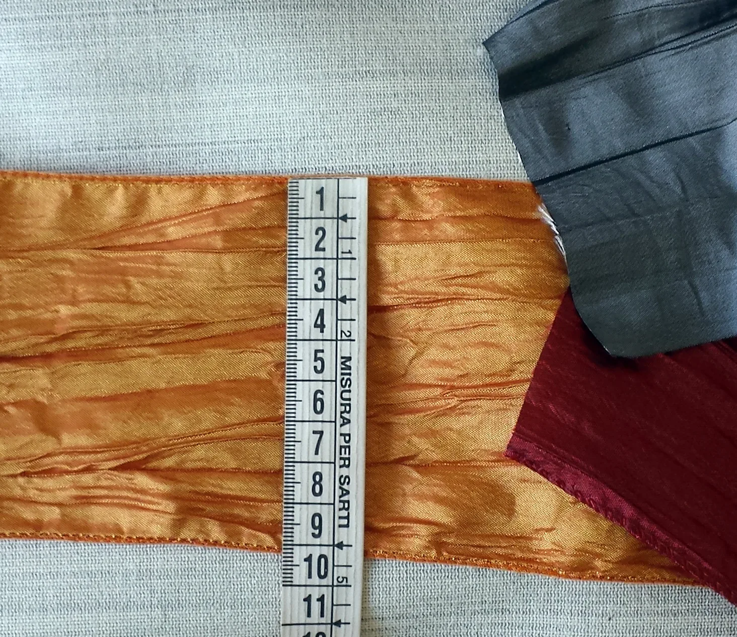 NASTRO GOFFRATO mm 100 - immagine 3