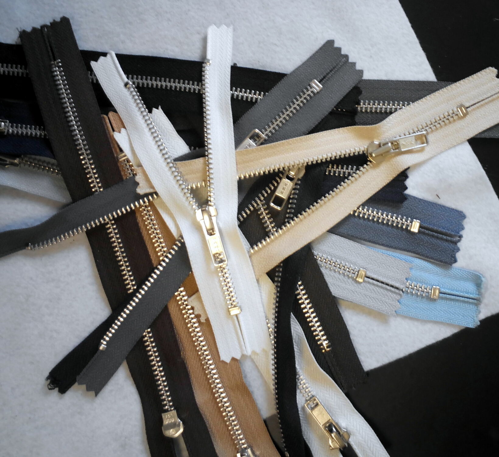 Cerniera zip in metallo mm. 5 (YKK)