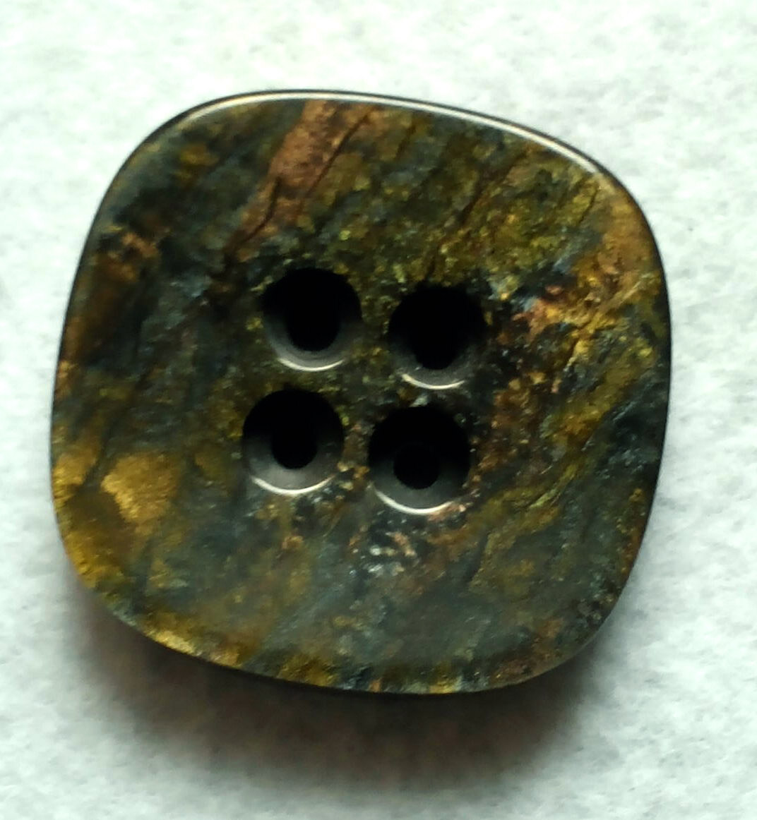 Bottone Piatto 4 fori quadrato - immagine 5