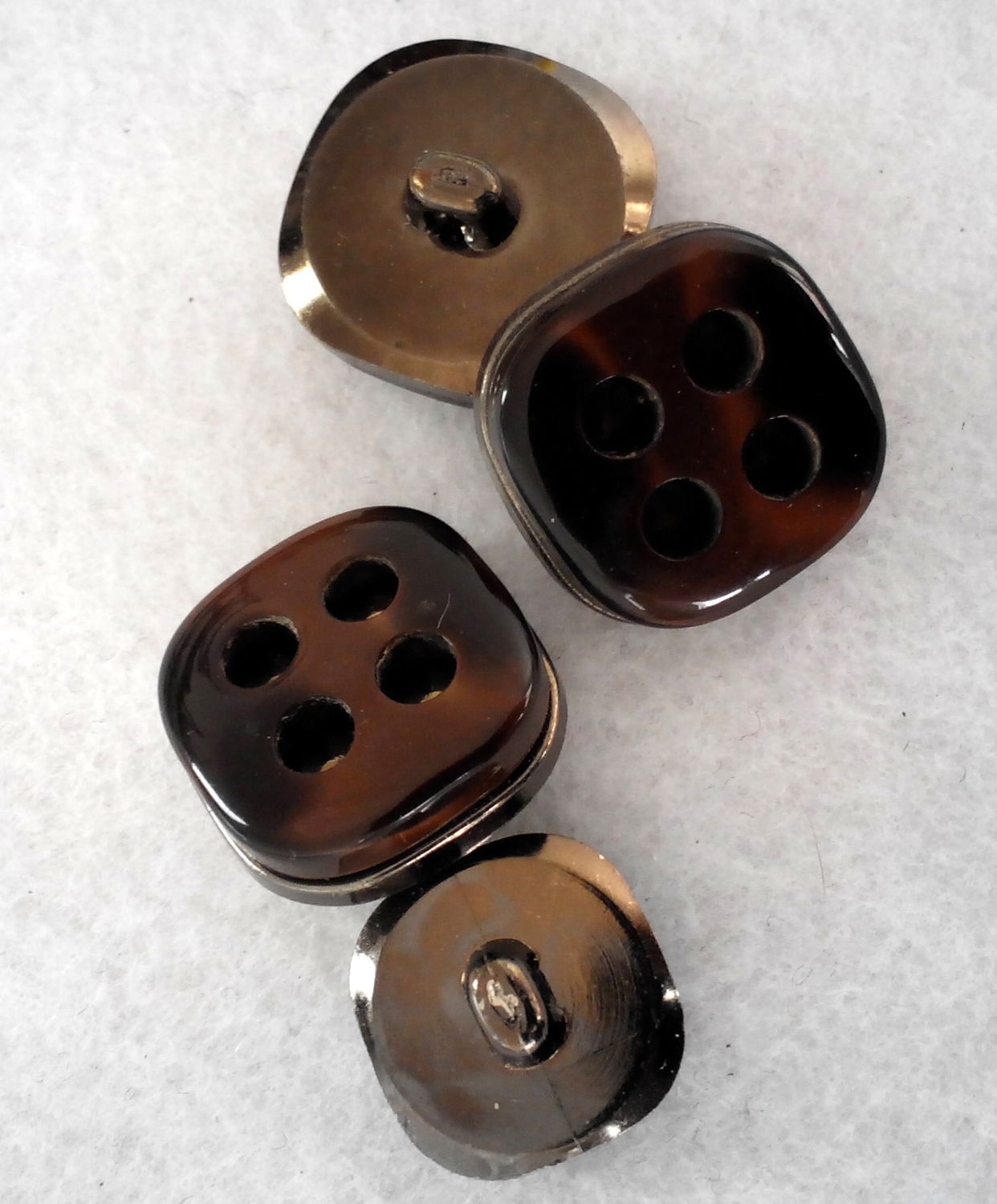 Bottone vintage anni 70 - immagine 2