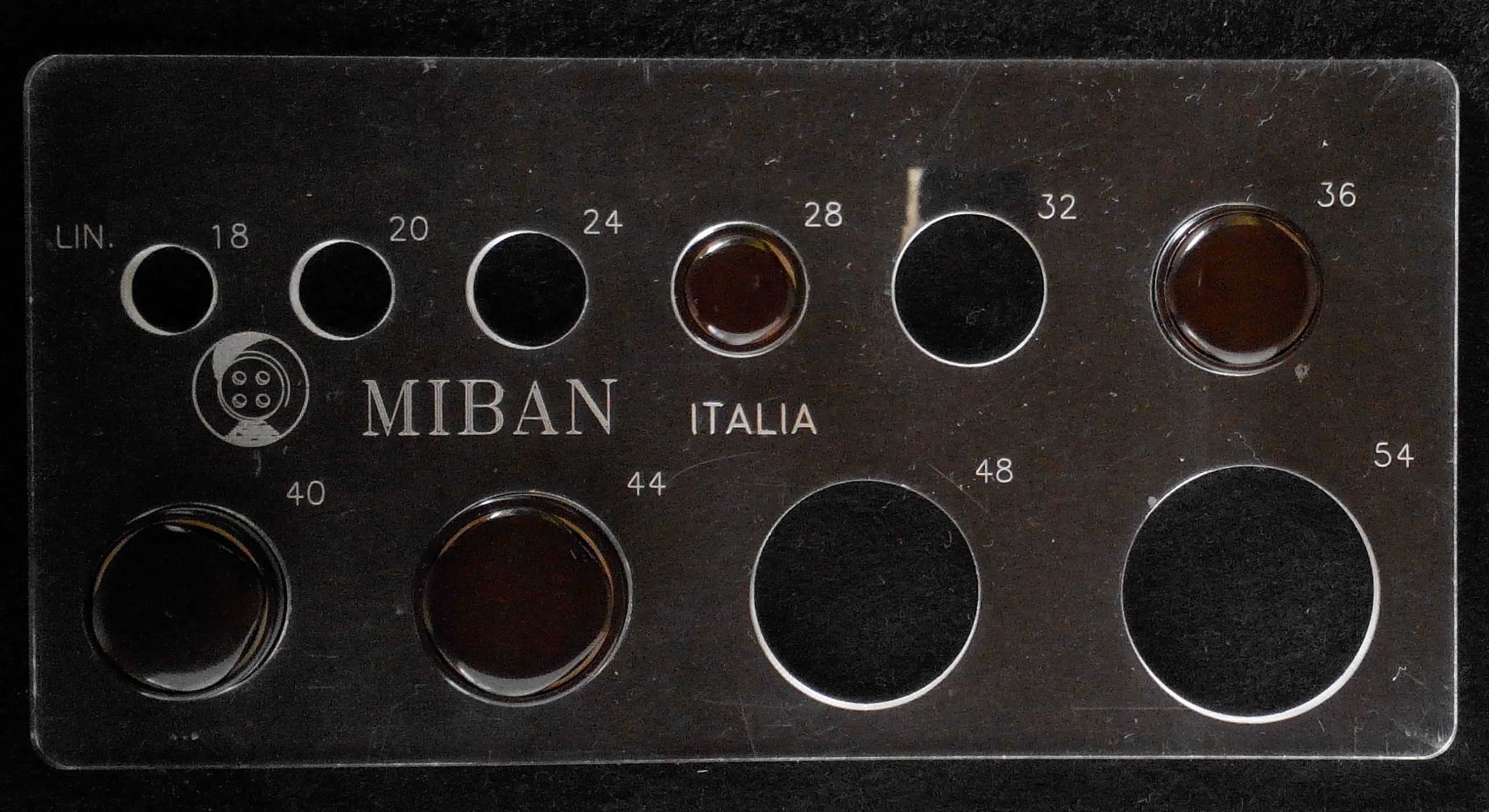 Bottone anni 80 ( art. v1033) - immagine 5