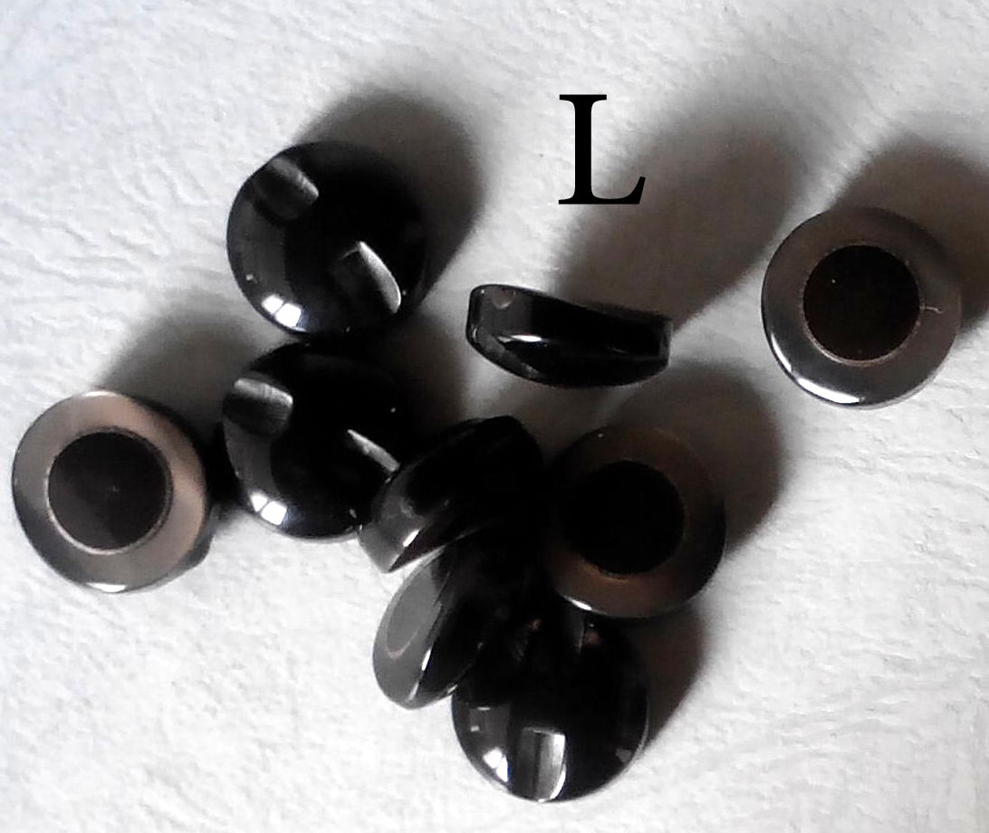 Set di bottoni vintage degli anni 60/70/80 - immagine 13