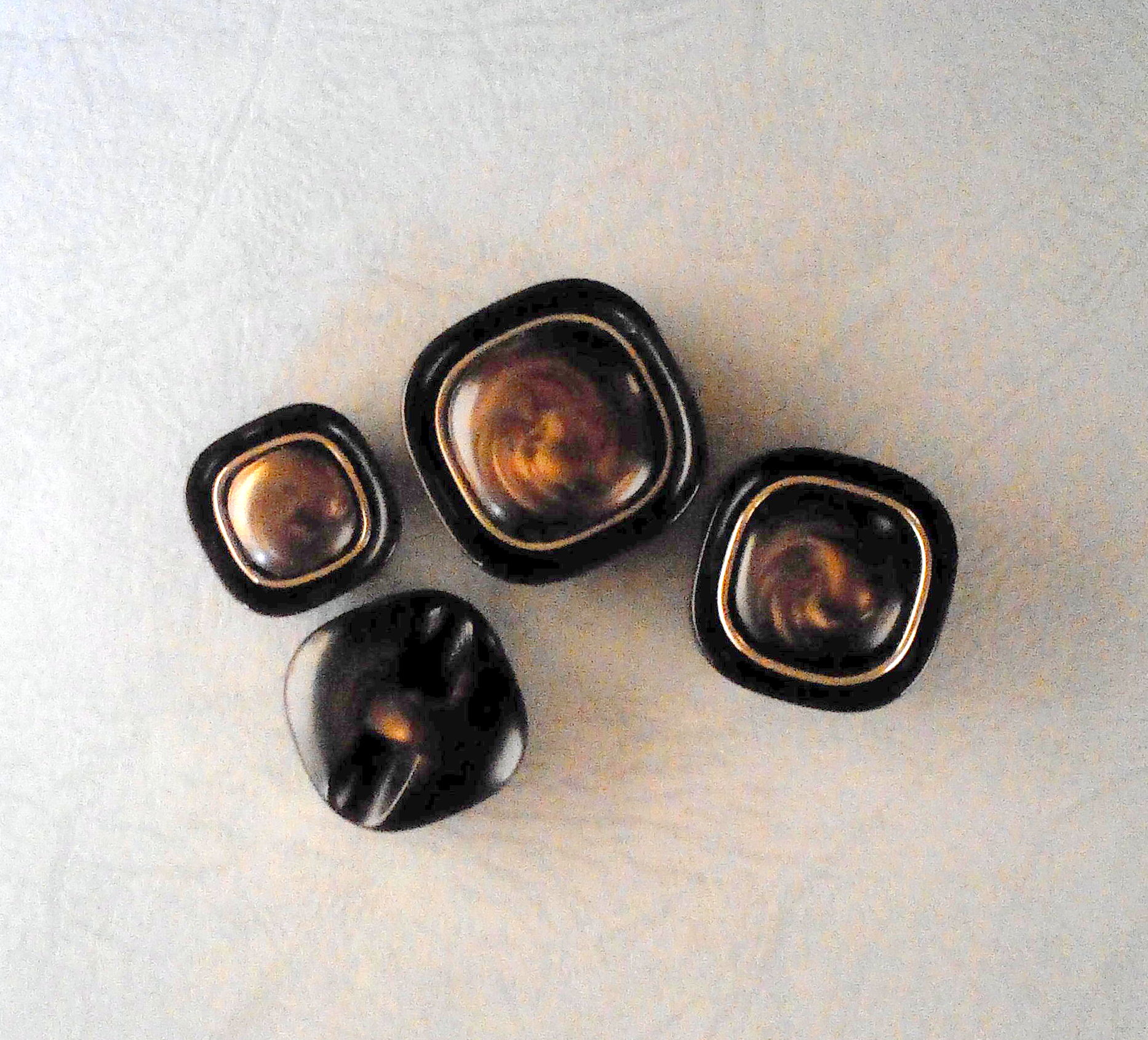 Bottone quadrato anni 70 (art. V1037) - immagine 3