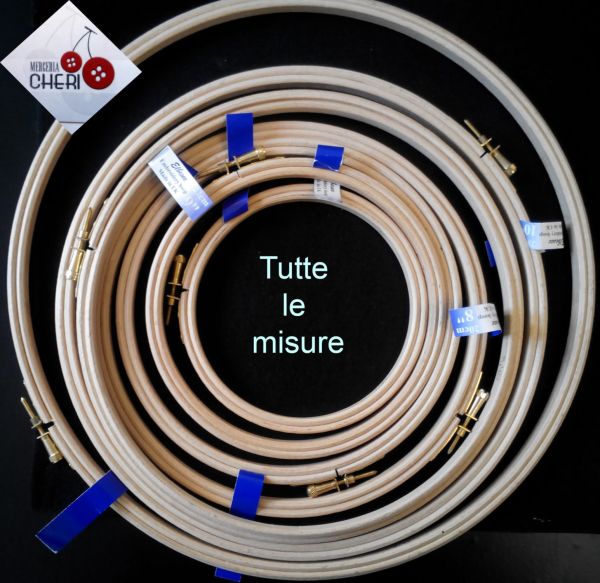 Telaio rotondo in legno per ricamo