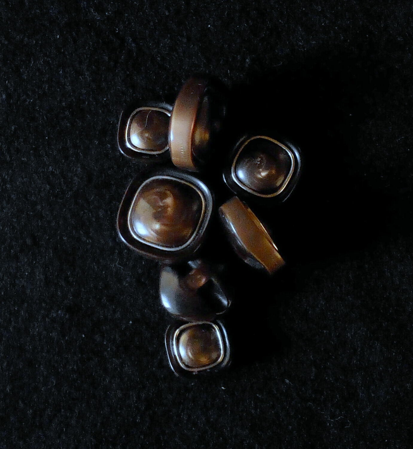 Bottone quadrato anni 70 (art. V1037)