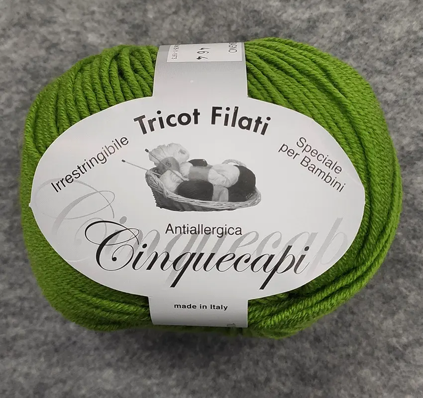 Gomitolo lana merinos cinque capi col. 180