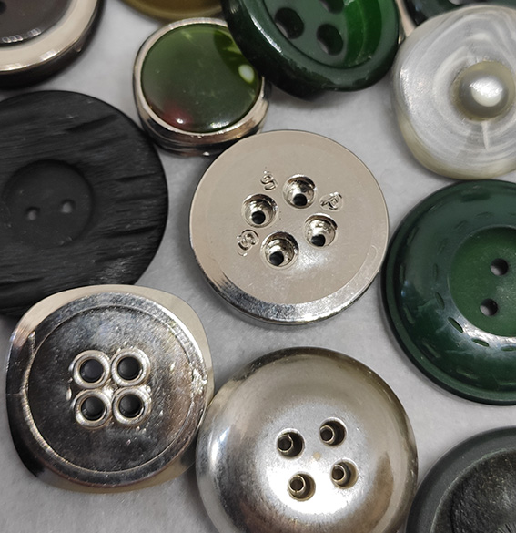 Bottoni vintage 60/70 - immagine 9