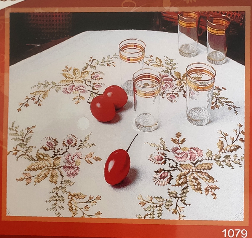 kit completo tovaglia punto croce cm 80x80