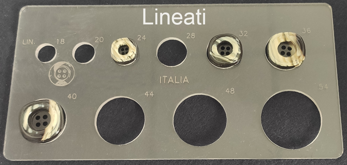 v1067 misure bottoni v1067