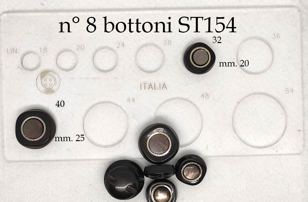 8 bottoni madre perla fine anni 70 - immagine 3