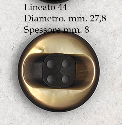 Bottone vintage quattro fori anni 70 - immagine 4