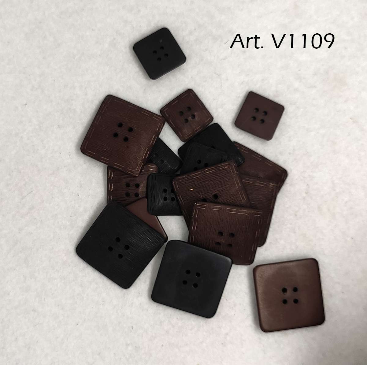 Bottone vintage quadrato anni 60