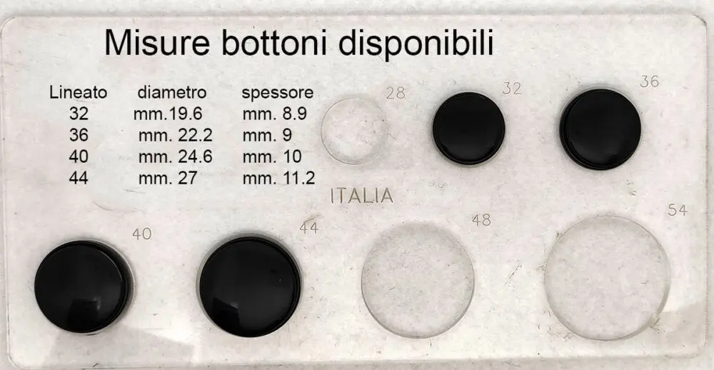 Misure bottoni disponibili v1113 bottone vintage