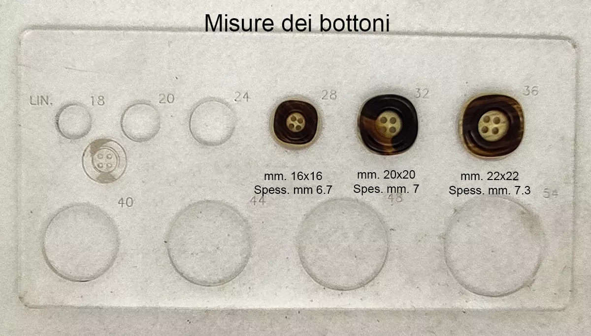 37 Bottoni vintage anni 70 - immagine 3