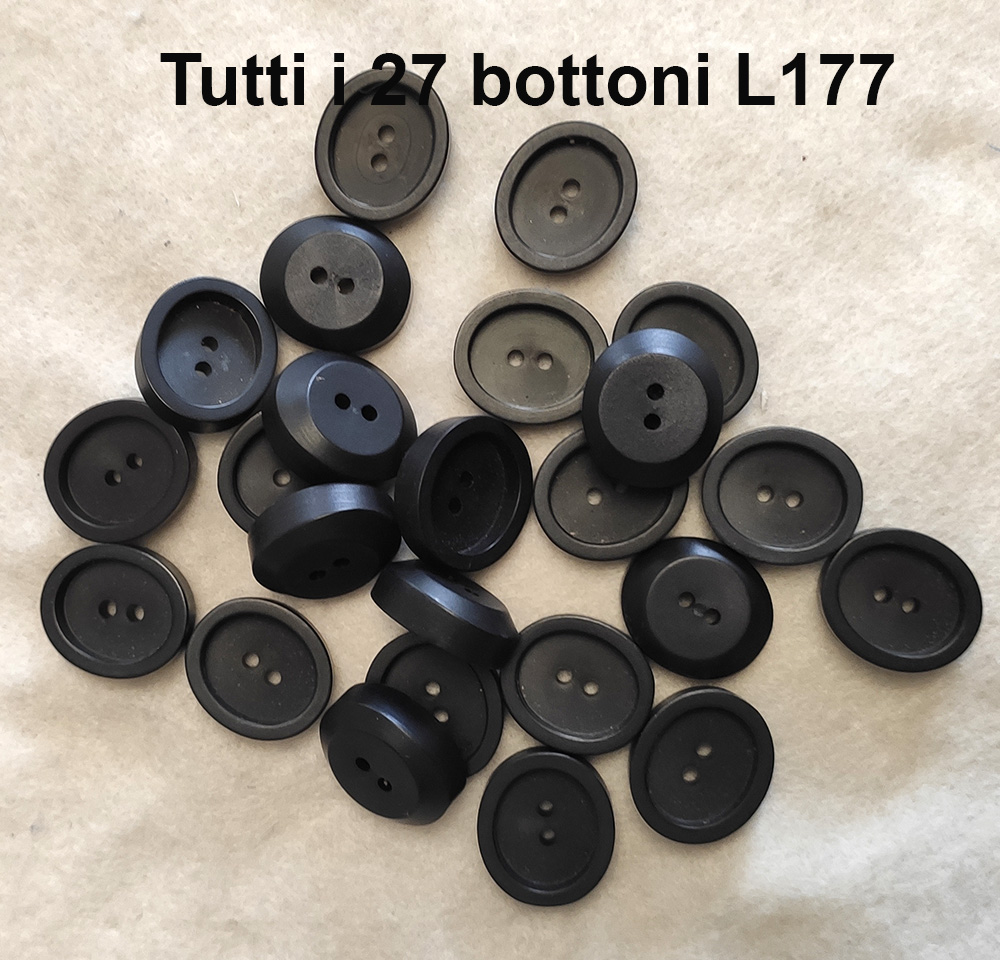 Bottoni vintage fine anni 60 piccolo stock