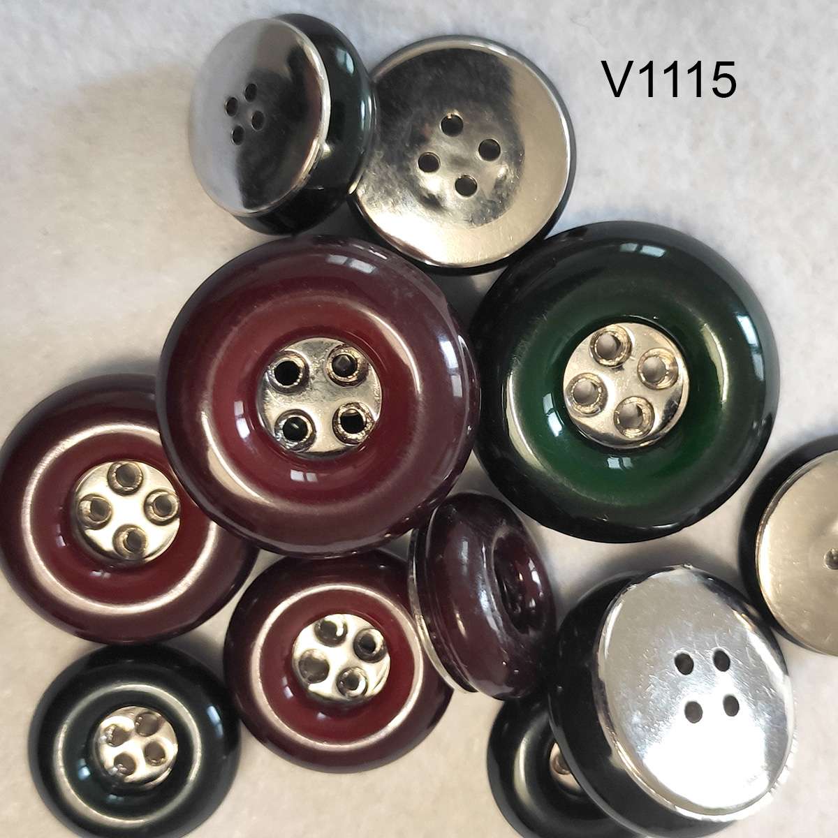 Bottone fine anni 70 resina e ABS