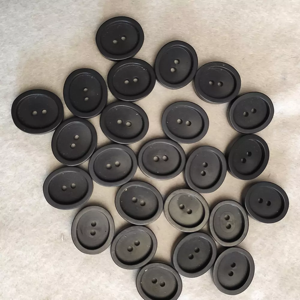 Bottoni vintage fine anni 60 piccolo stock - immagine 3