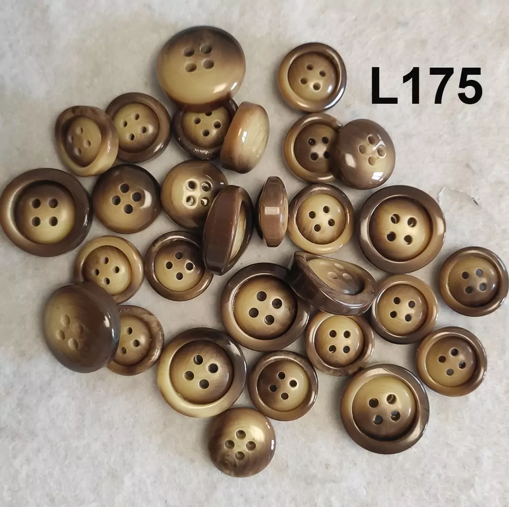 Piccolo stock bottoni vintage anni 70