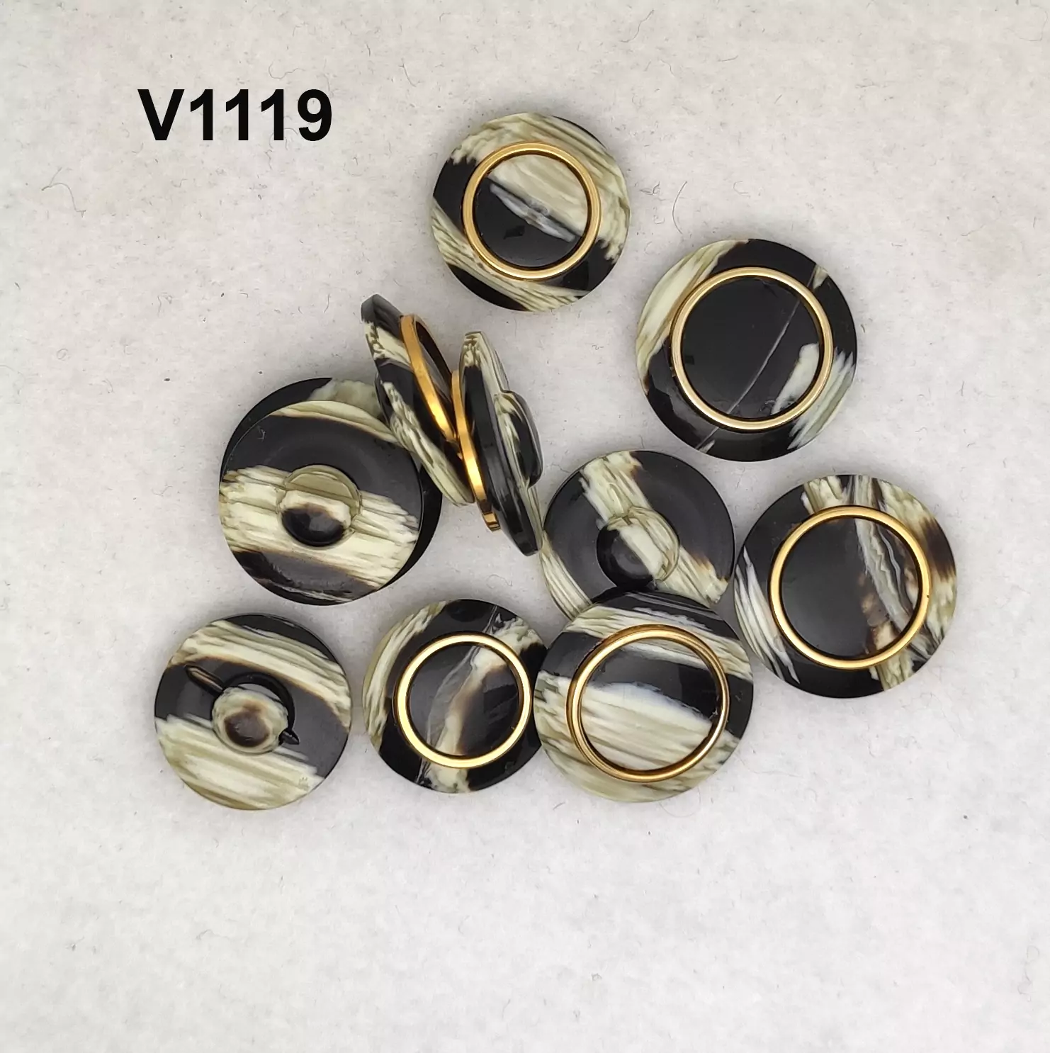 Bottone vintage primi anni anni 70 - immagine 4