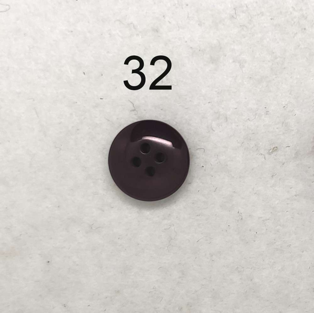 Bottone vintage bordeaux a quattro fori - immagine 6
