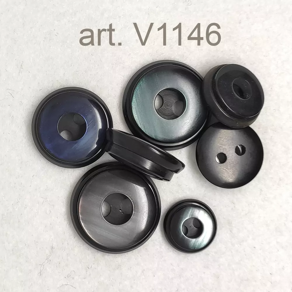 Bottone in resina anni 80