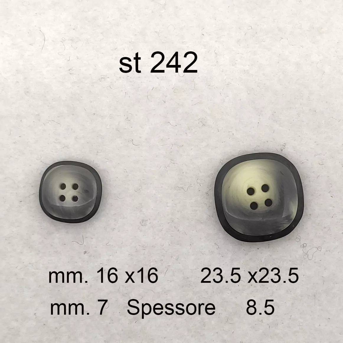 Set di 17 Bottoni quadrati vintage - immagine 4