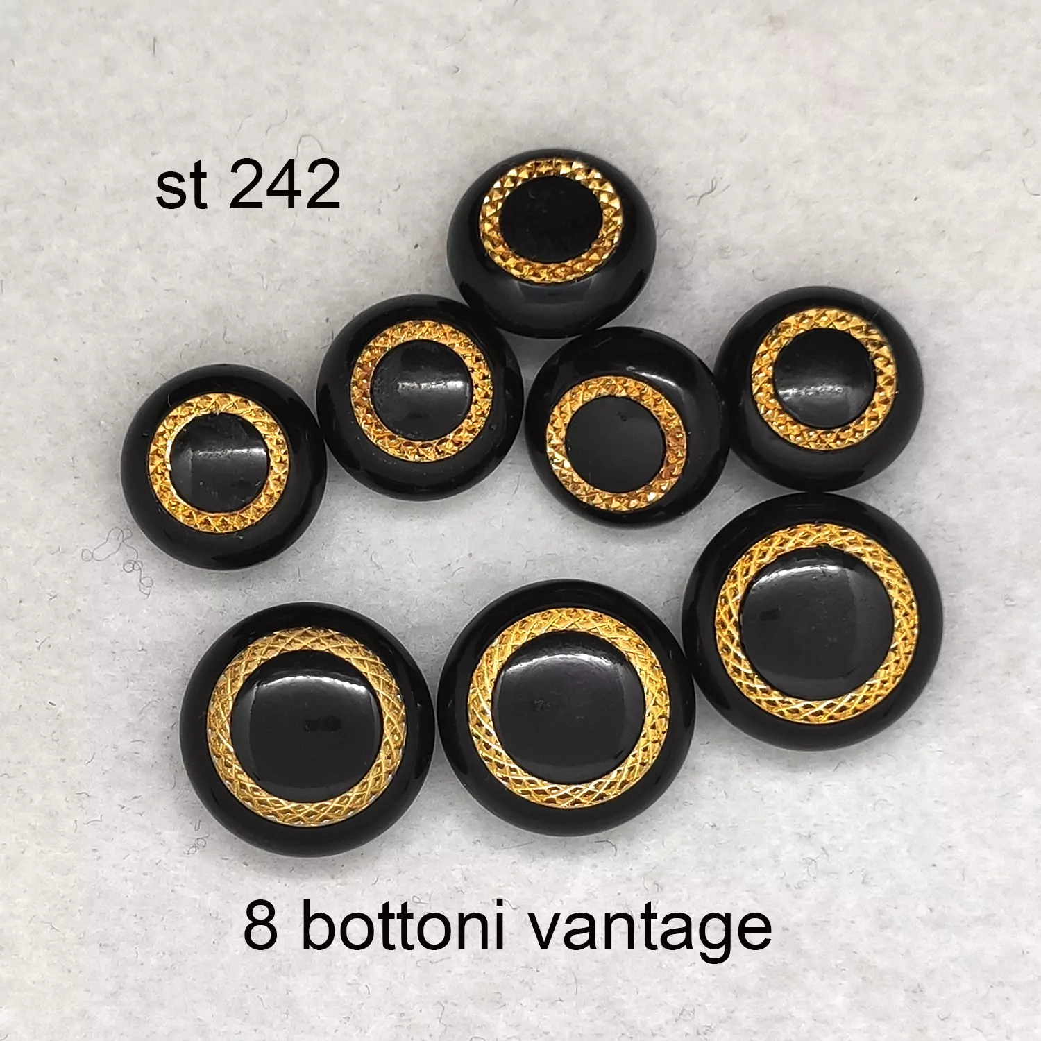8 Bottoni vintage anni 80 - immagine 2