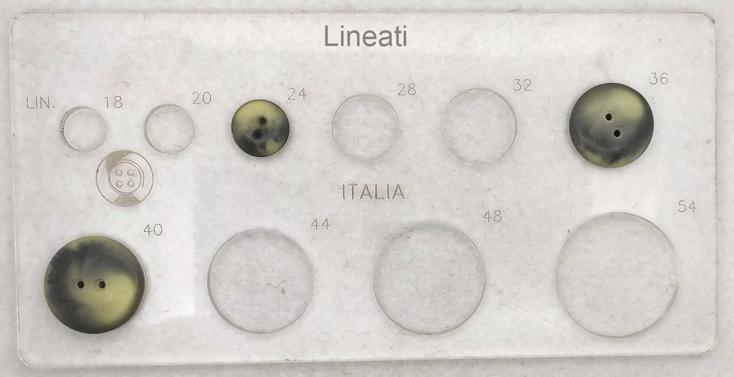 Bottone vintage primi anni 80 - immagine 4