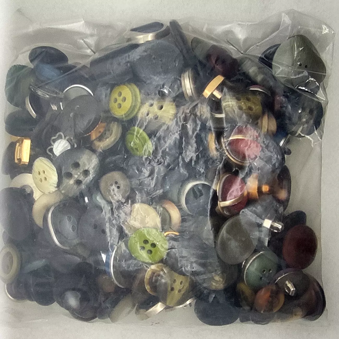 mezzo chilo di bottoni vintage anni 60/70/80 - immagine 4